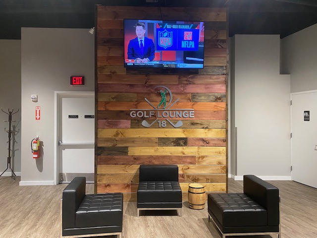 Golf Lounge 18